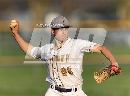 Thumbnail 2 in Althoff Catholic @ Roxana photogallery.