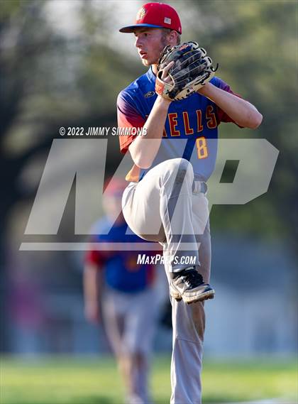 Thumbnail 3 in Althoff Catholic @ Roxana photogallery.