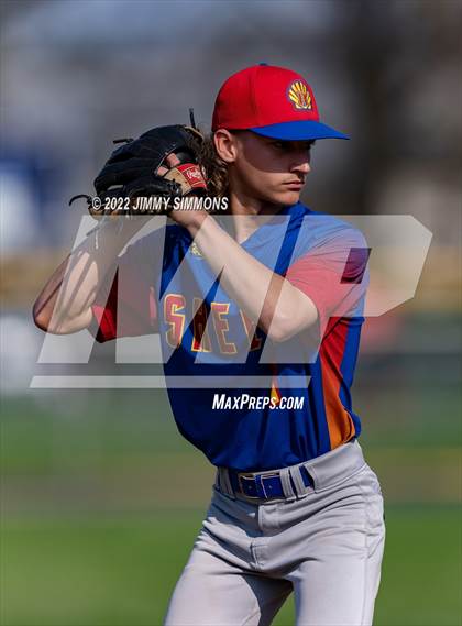 Thumbnail 1 in Althoff Catholic @ Roxana photogallery.