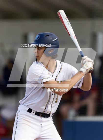 Thumbnail 1 in Althoff Catholic @ Roxana photogallery.