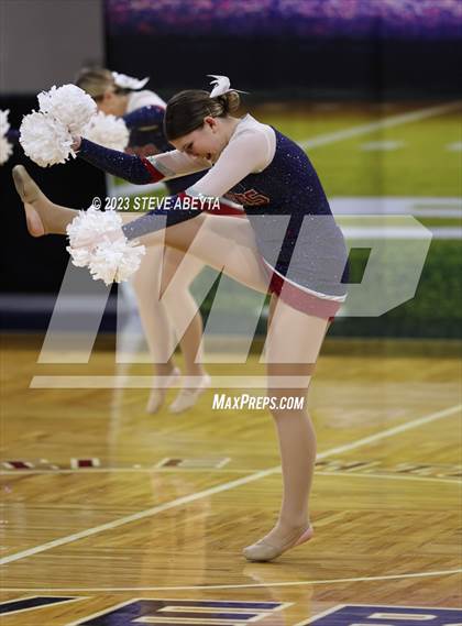 Thumbnail 2 in Dakota Ridge CHSAA Spirit Poms photogallery.
