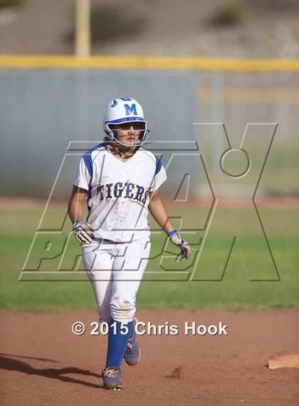 Thumbnail 1 in Marana vs. Nogales (Tucson Badger Invitational) photogallery.