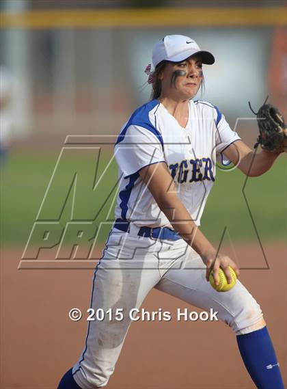 Thumbnail 3 in Marana vs. Nogales (Tucson Badger Invitational) photogallery.
