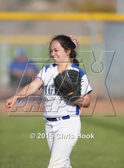 Thumbnail 3 in Marana vs. Nogales (Tucson Badger Invitational) photogallery.