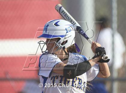 Thumbnail 2 in Marana vs. Nogales (Tucson Badger Invitational) photogallery.