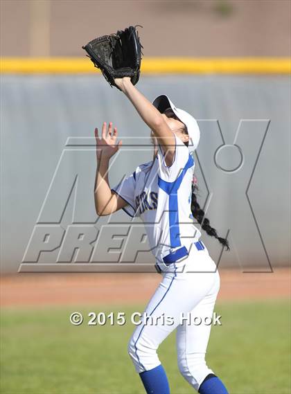 Thumbnail 1 in Marana vs. Nogales (Tucson Badger Invitational) photogallery.