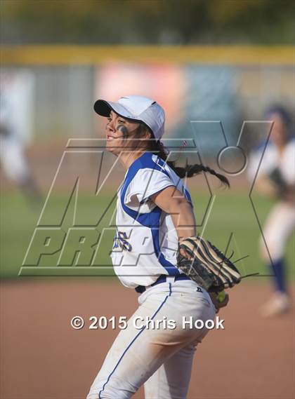 Thumbnail 3 in Marana vs. Nogales (Tucson Badger Invitational) photogallery.