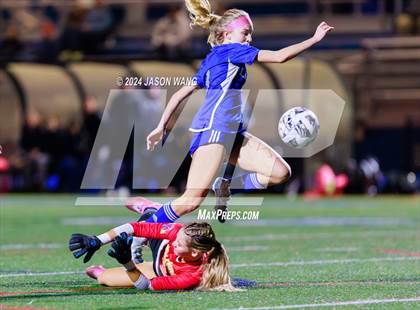 Thumbnail 2 in Inglemoor @ Liberty (KingCo Tournament) photogallery.