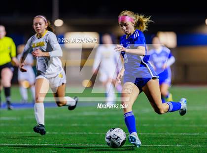Thumbnail 2 in Inglemoor @ Liberty (KingCo Tournament) photogallery.