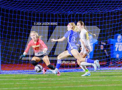 Thumbnail 2 in Inglemoor @ Liberty (KingCo Tournament) photogallery.