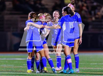Thumbnail 1 in Inglemoor @ Liberty (KingCo Tournament) photogallery.