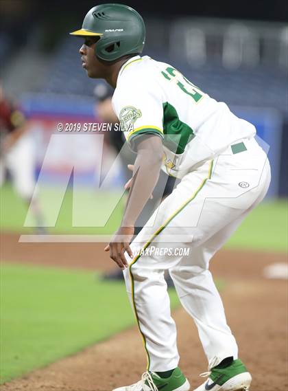 Thumbnail 1 in La Jolla vs. Patrick Henry @ Petco Park photogallery.