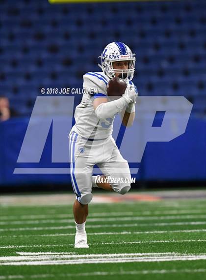 Thumbnail 3 in Veterans Memorial vs Wagner (UIL 5A Quarterfinal) photogallery.