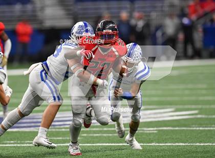 Thumbnail 2 in Veterans Memorial vs Wagner (UIL 5A Quarterfinal) photogallery.