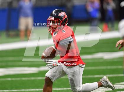Thumbnail 1 in Veterans Memorial vs Wagner (UIL 5A Quarterfinal) photogallery.