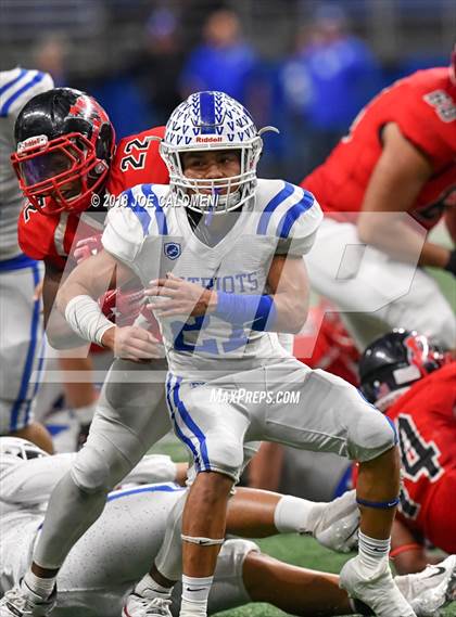 Thumbnail 2 in Veterans Memorial vs Wagner (UIL 5A Quarterfinal) photogallery.