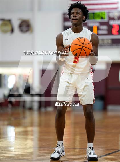 Thumbnail 2 in Dunnellon vs. Eagle's View photogallery.