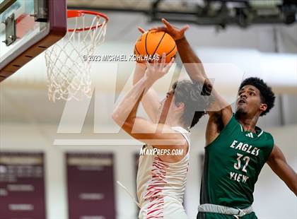 Thumbnail 3 in Dunnellon vs. Eagle's View photogallery.