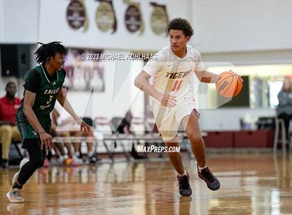 Thumbnail 2 in Dunnellon vs. Eagle's View photogallery.