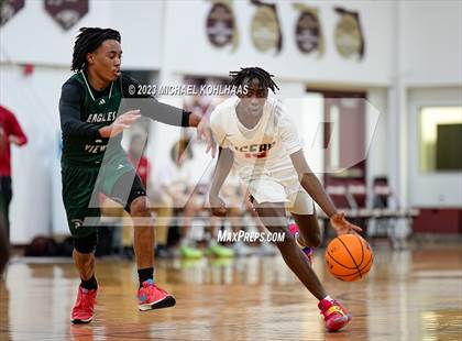 Thumbnail 3 in Dunnellon vs. Eagle's View photogallery.