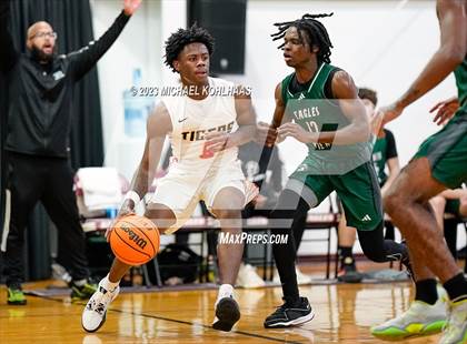 Thumbnail 3 in Dunnellon vs. Eagle's View photogallery.