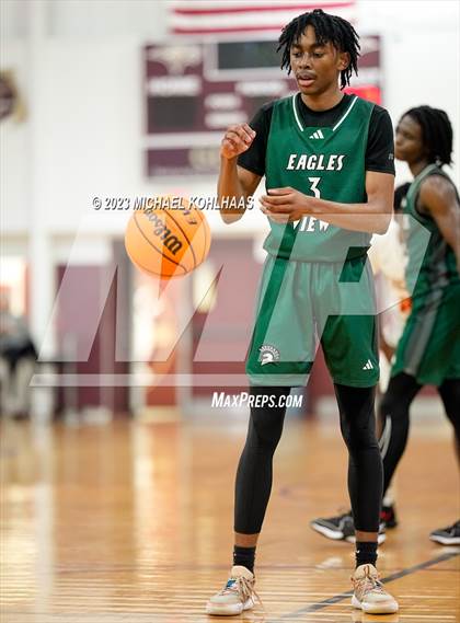 Thumbnail 2 in Dunnellon vs. Eagle's View photogallery.