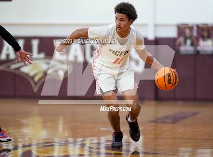 Thumbnail 2 in Dunnellon vs. Eagle's View photogallery.
