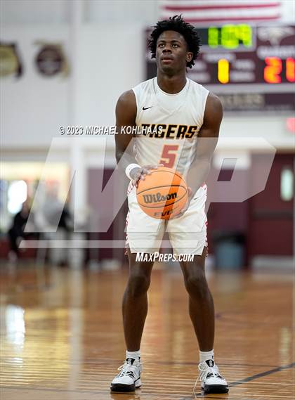Thumbnail 3 in Dunnellon vs. Eagle's View photogallery.