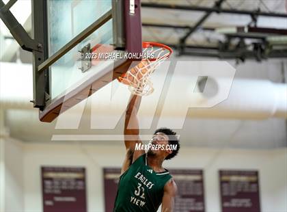 Thumbnail 1 in Dunnellon vs. Eagle's View photogallery.