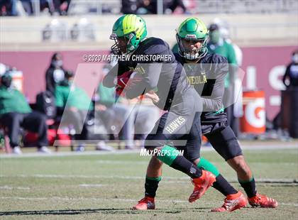 Thumbnail 2 in Central vs. Lake Minneola (FHSAA 6A State Final)   photogallery.