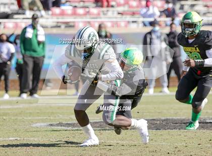 Thumbnail 2 in Central vs. Lake Minneola (FHSAA 6A State Final)   photogallery.