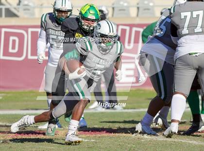 Thumbnail 2 in Central vs. Lake Minneola (FHSAA 6A State Final)   photogallery.