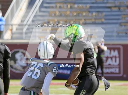Thumbnail 2 in Central vs. Lake Minneola (FHSAA 6A State Final)   photogallery.