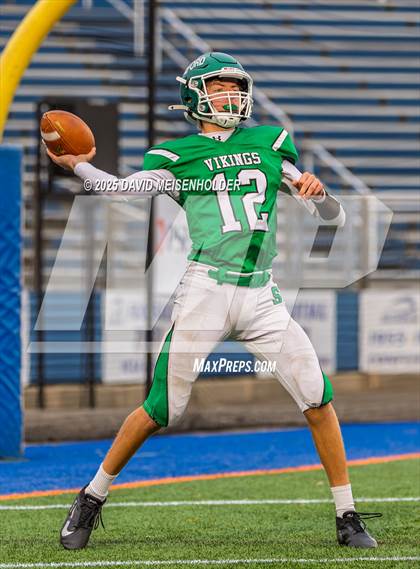 Thumbnail 2 in Lynbrook vs. Seaford (Nassau County Conference District IV Semifinal) photogallery.