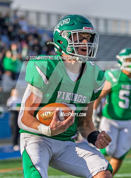 Thumbnail 2 in Lynbrook vs. Seaford (Nassau County Conference District IV Semifinal) photogallery.