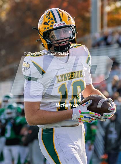 Thumbnail 3 in Lynbrook vs. Seaford (Nassau County Conference District IV Semifinal) photogallery.