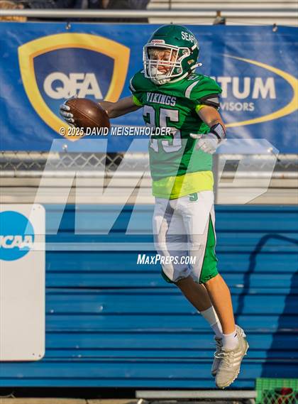 Thumbnail 3 in Lynbrook vs. Seaford (Nassau County Conference District IV Semifinal) photogallery.