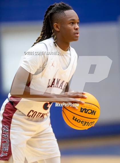 Thumbnail 3 in Northside vs. Lamar County (Oscar Wimberly Christmas Classic @Lamar County HS ) photogallery.