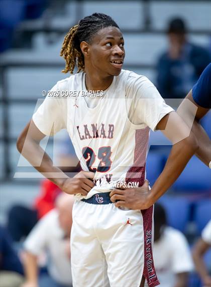 Thumbnail 1 in Northside vs. Lamar County (Oscar Wimberly Christmas Classic @Lamar County HS ) photogallery.