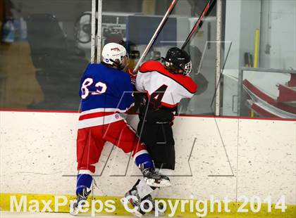 Thumbnail 2 in Glastonbury @ Branford photogallery.