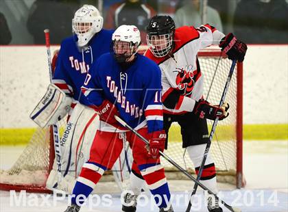 Thumbnail 1 in Glastonbury @ Branford photogallery.