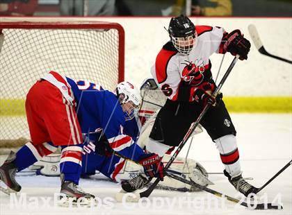 Thumbnail 2 in Glastonbury @ Branford photogallery.