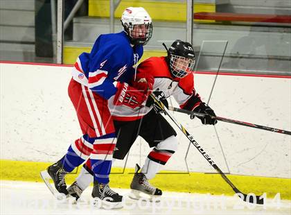 Thumbnail 3 in Glastonbury @ Branford photogallery.