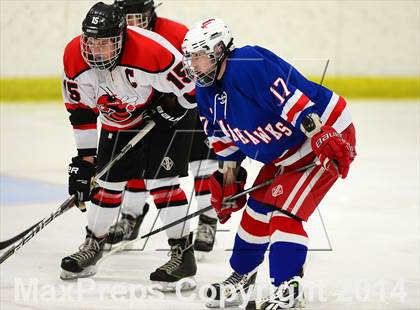 Thumbnail 2 in Glastonbury @ Branford photogallery.