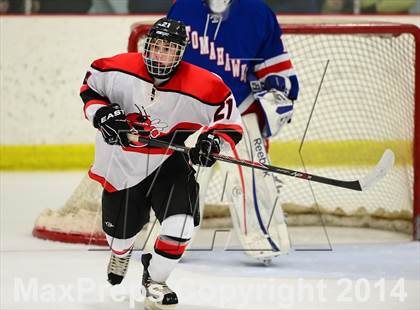 Thumbnail 1 in Glastonbury @ Branford photogallery.