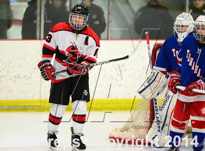 Thumbnail 2 in Glastonbury @ Branford photogallery.