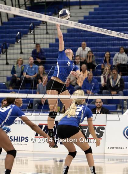 Thumbnail 2 in Duarte @ Cate (CIF-SS D4A Final) photogallery.