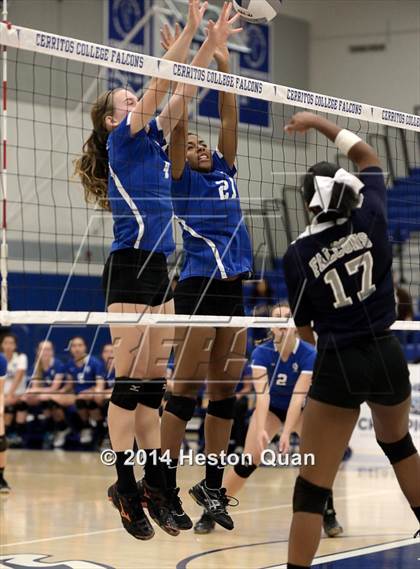 Thumbnail 1 in Duarte @ Cate (CIF-SS D4A Final) photogallery.