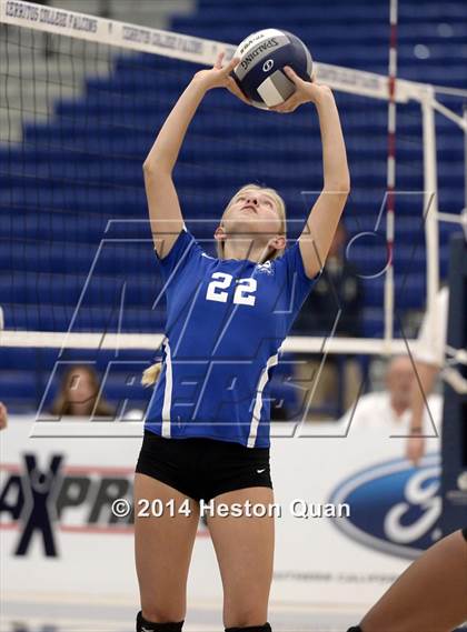 Thumbnail 3 in Duarte @ Cate (CIF-SS D4A Final) photogallery.