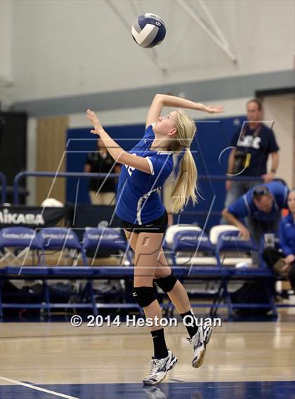 Thumbnail 1 in Duarte @ Cate (CIF-SS D4A Final) photogallery.